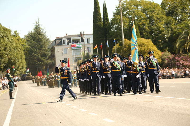 thyp4lv0. Военный парад в честь 30-летия со Дня Победы и Независимости Республики Абхазия