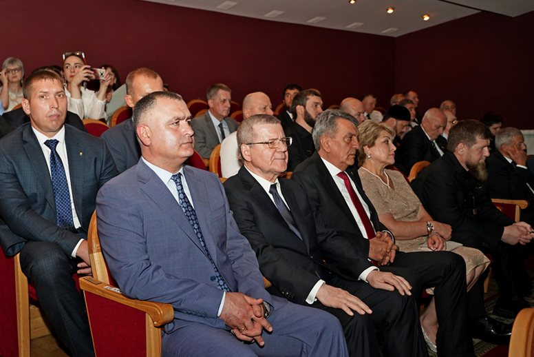 Алан Гаглоев принял участие в торжествах по случаю 100-летия со Дня образования РСО-Алания