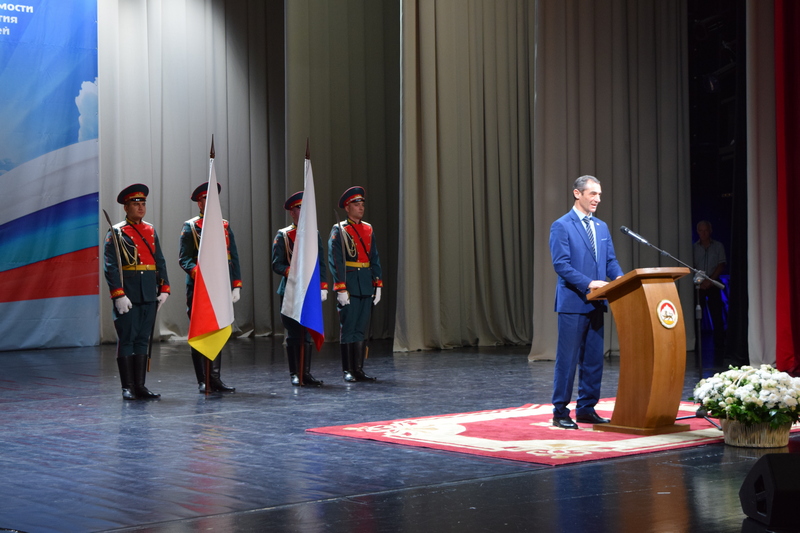 8tiot23t. Алан Гаглоев: «Признание Российской Федерацией независимости Южной Осетии – символ торжества справедливости»