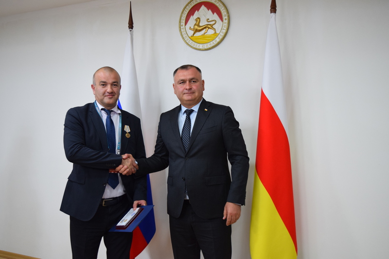 b7sbu987. Встреча с Президентом Российского союза промышленников и предпринимателей Александром Шохиным