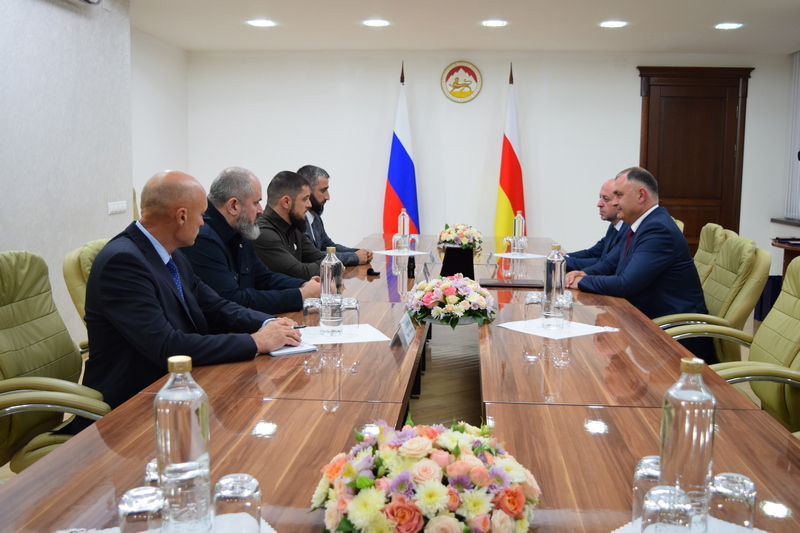 lgpit5wa. Встреча с делегацией Чеченской Республики