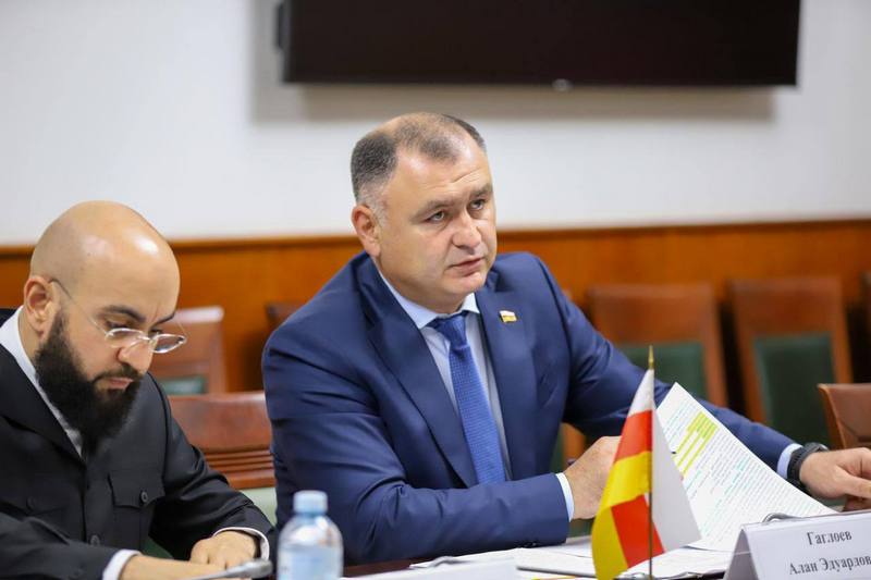 72huz4e. Встреча с Министром здравоохранения Российской Федерации Михаилом Мурашко