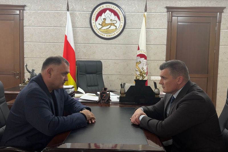 Встреча с Председателем Комитета государственной безопасности Юрием Кадием