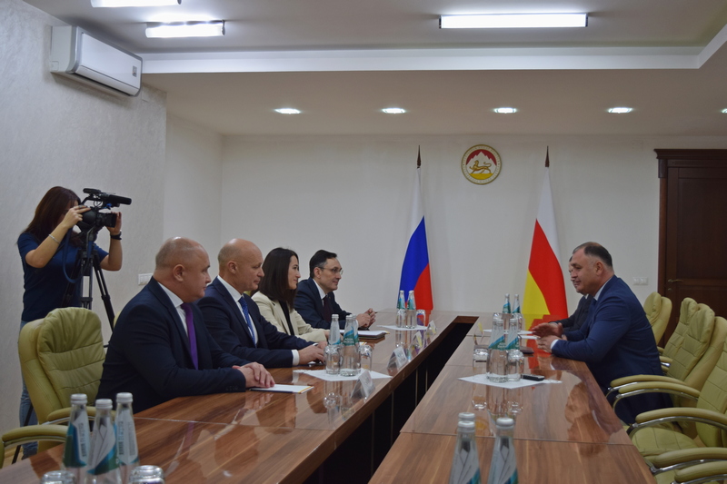 Встреча с делегацией Федеральной таможенной службы Российской Федерации