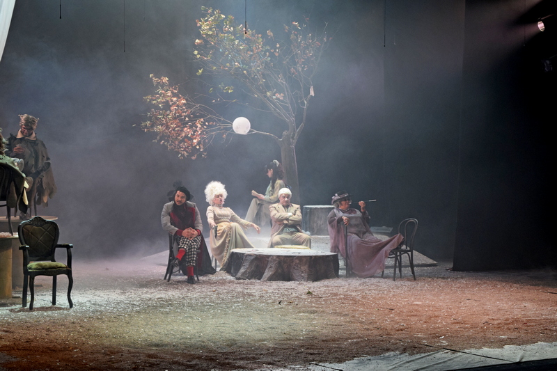 rau0p7zy. Алан Гаглоев посетил премьеру спектакля «Иванов»