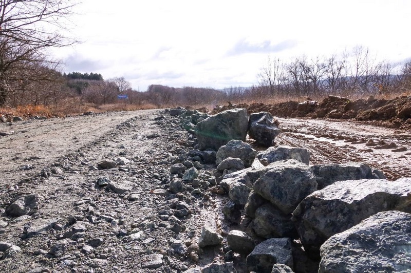 a33s7pbh. Алан Гаглоев проверил ремонт дороги в селе Уиста (Цнелис) Знаурского района