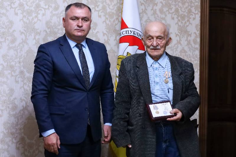 h8ns8v0v. Церемония вручения государственных наград