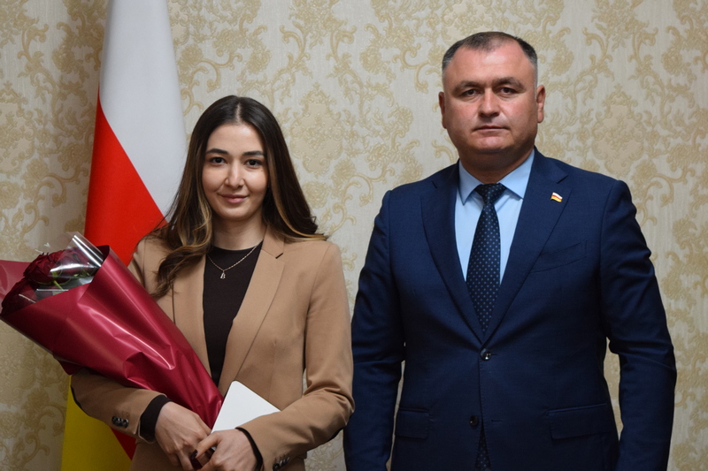 rrbm3iuh. Церемония вручения государственных наград