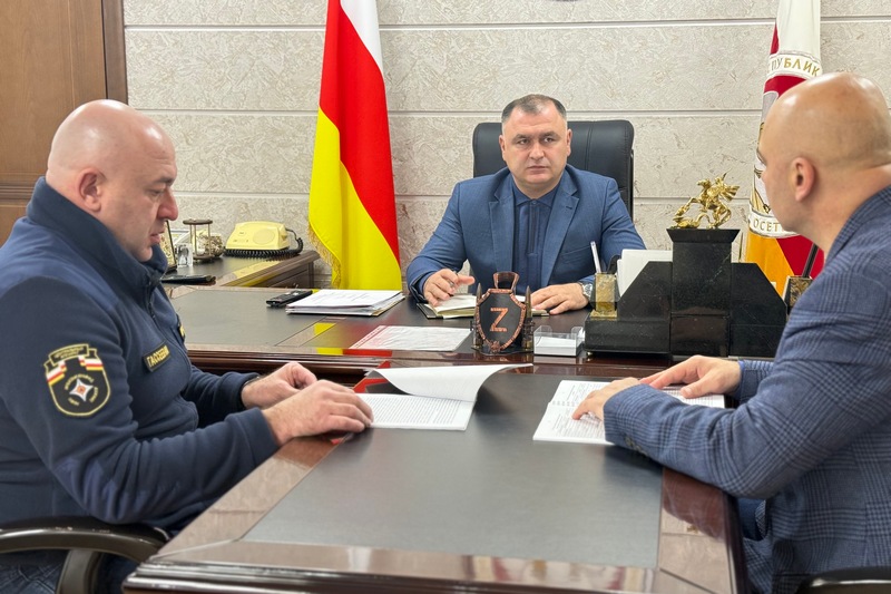 Встреча с и.о. Министра по делам гражданской обороны, чрезвычайным ситуациям и ликвидации последствий стихийных бедствий Ибрагимом Гассеевым