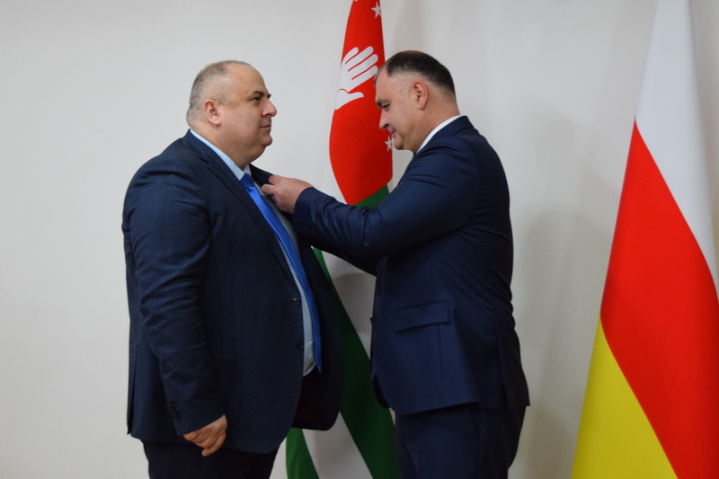 sknsdx_p. Встреча с Министром иностранных дел Республики Абхазия Олегом Барцицем