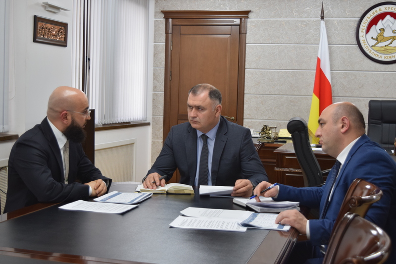 Встреча с Министром здравоохранения Сосланом Наниевым