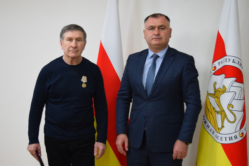 qcdhlv6l. Встреча с представителями Международного общественного движения «Высший Совет осетин»