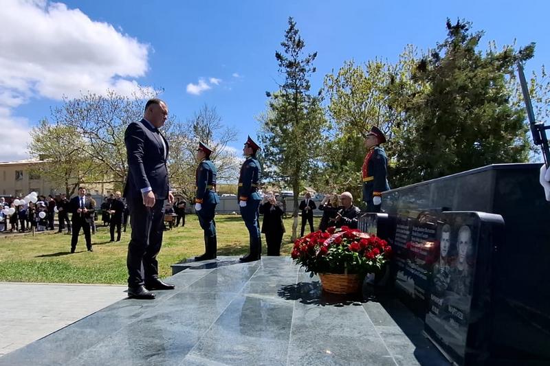 Алан Гаглоев почтил память жертв Цинагарской трагедии