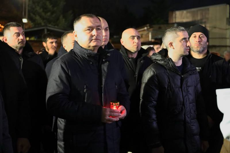 ekoc3ci6. Алан Гаглоев посетил праздничные богослужения в храмах Цхинвала