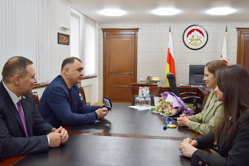 Встреча с трехкратной олимпийской чемпионкой по синхронному плаванию Аллой Шишкиной