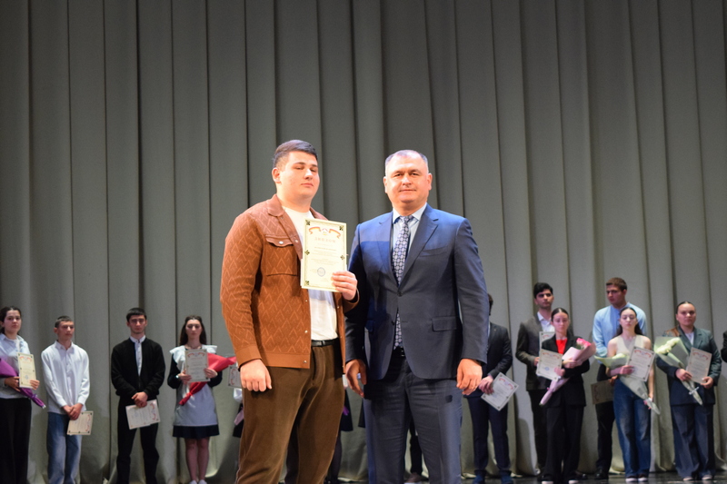 buqo6of_. Алан Гаглоев: «За каждым сочинением – уважение к подвигу старших поколений и желание сохранить память о героях своего народа»