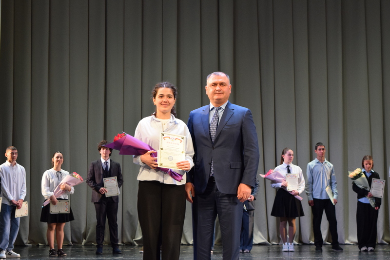 ib7ve1by. Алан Гаглоев: «За каждым сочинением – уважение к подвигу старших поколений и желание сохранить память о героях своего народа»