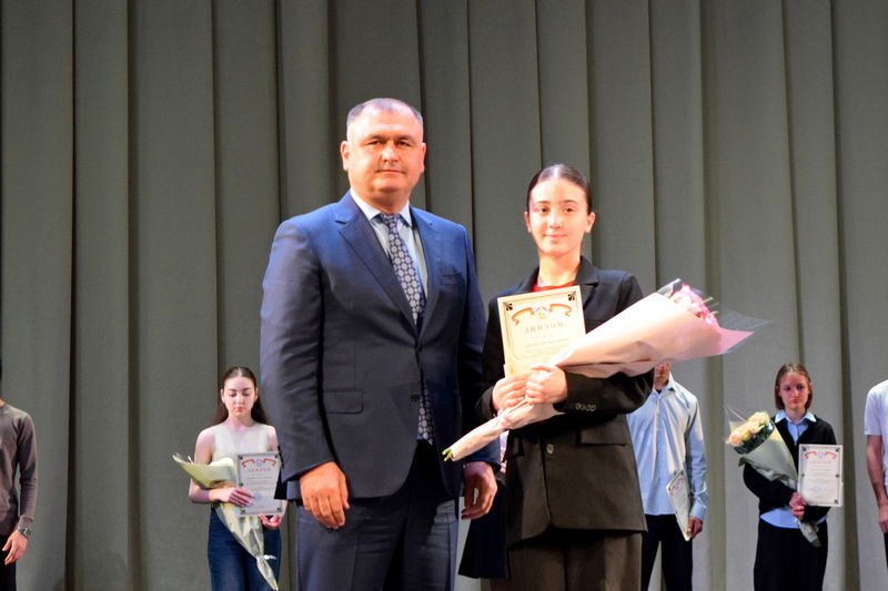 okdcvgdc. Алан Гаглоев: «За каждым сочинением – уважение к подвигу старших поколений и желание сохранить память о героях своего народа»