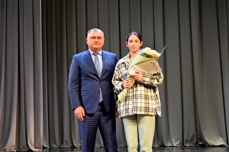 seb82u_y. Алан Гаглоев: «За каждым сочинением – уважение к подвигу старших поколений и желание сохранить память о героях своего народа»