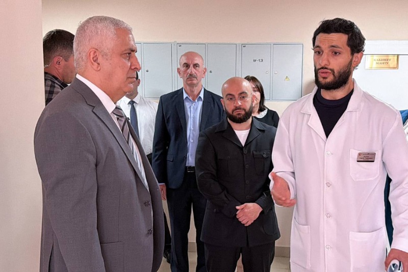 Марат Камболов посетил районную больницу в поселке Дзау