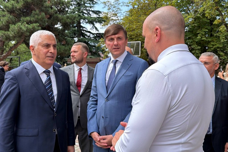tkw3wpvh. Марат Камболов принял участие в Республиканском педагогическом совете