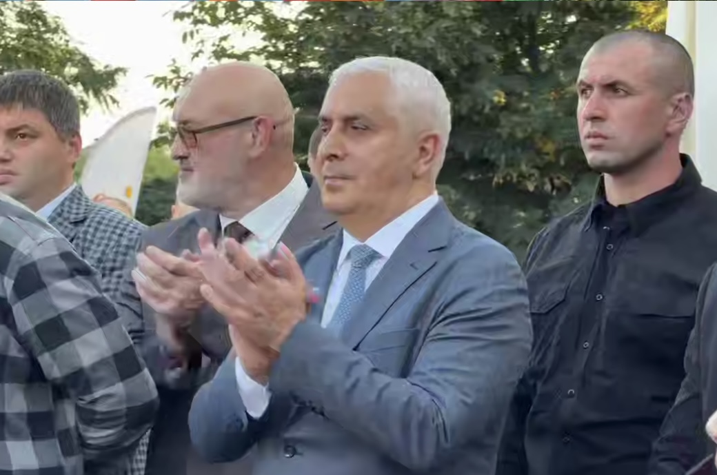 Screenshot. Марат Камболов: «Цхинвал стал заметно красивее благодаря инициативе жителей»